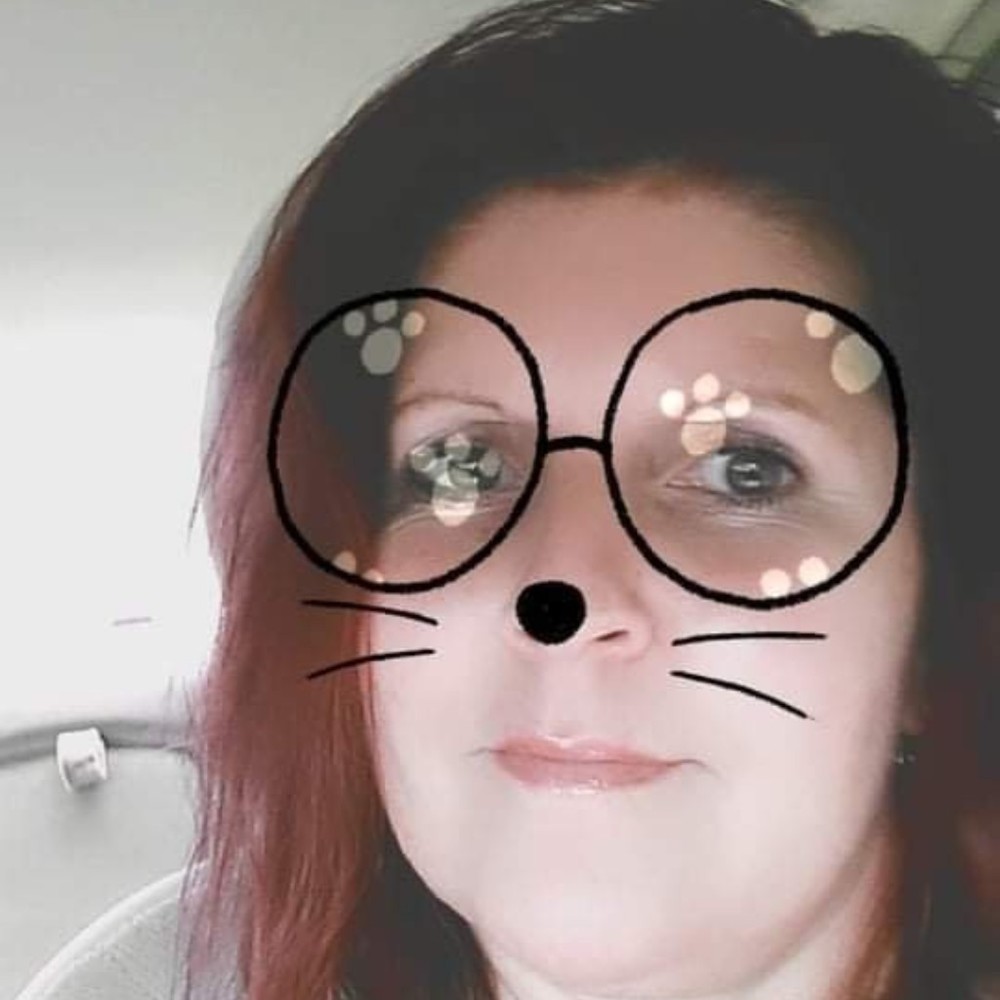 Meet your Posher, Misty